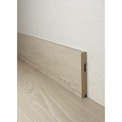 RODAPIE LAM. 1591 ROBLE TRAVERTINO 90mm